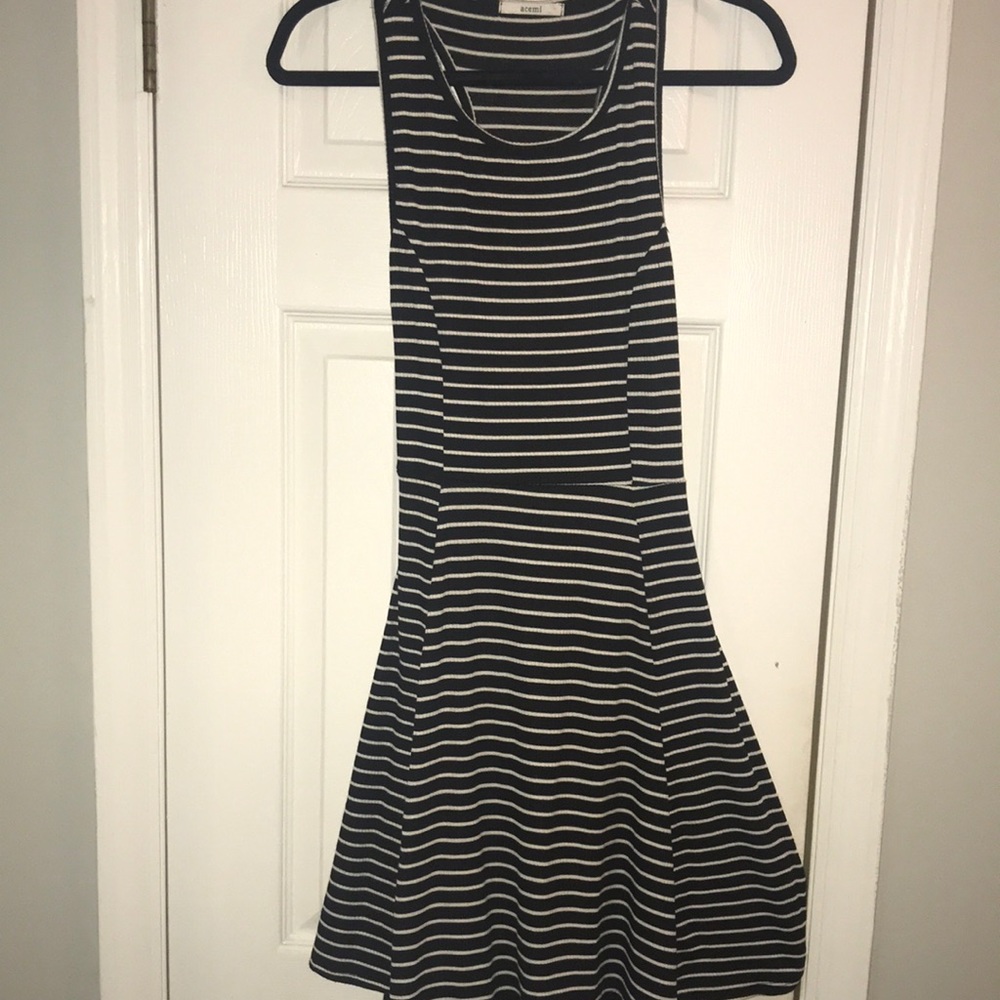 Casual dress/cover up with cut out back